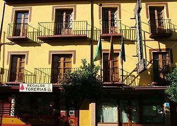 Don Javier Otel 3*